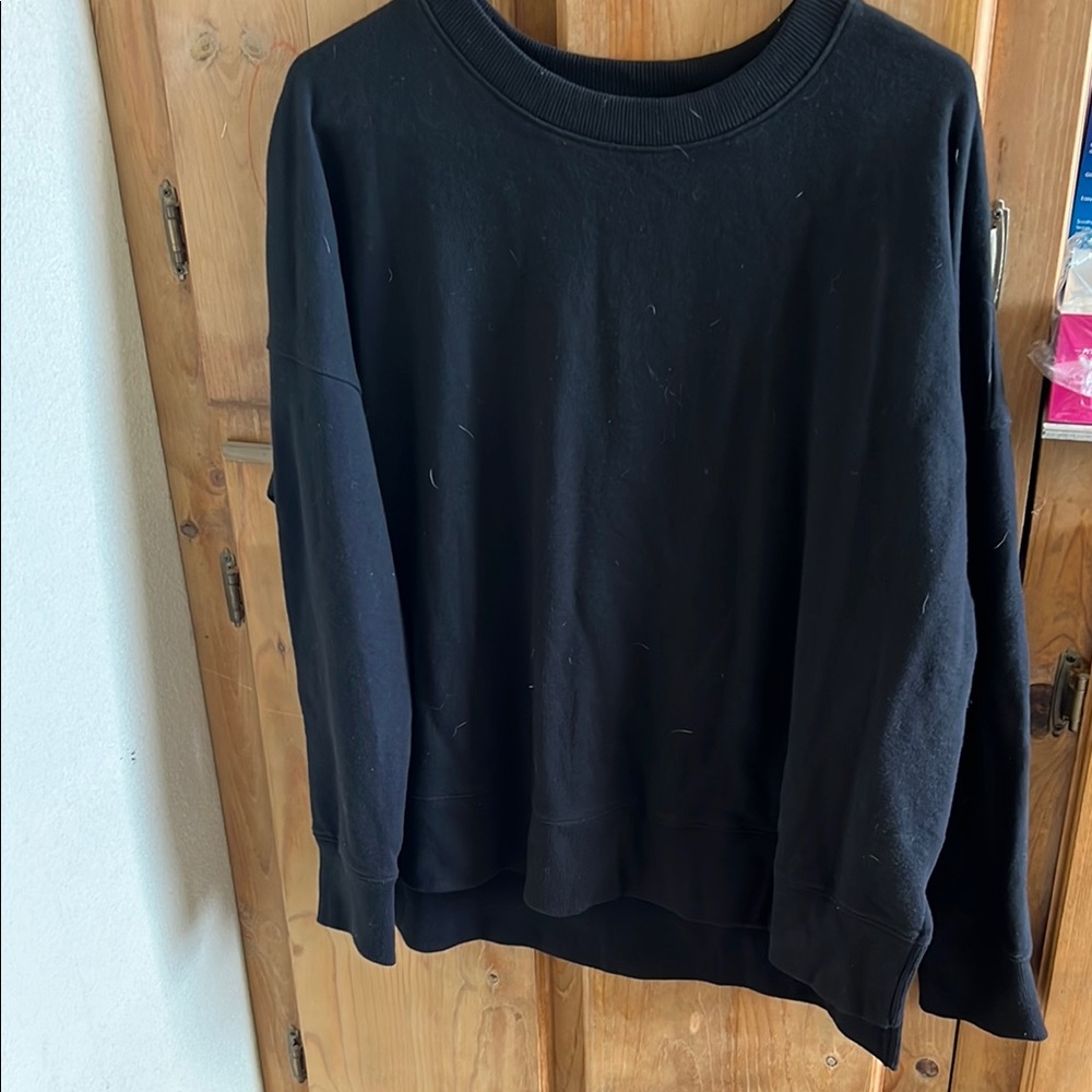 Brand New Time and Tru Women's Black Crew Neck Sweater